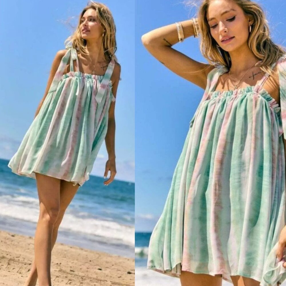 Davi & Dani‎ Chiffon Overlay Dress Green Pink Flowy Ruched Neckline Tie Straps